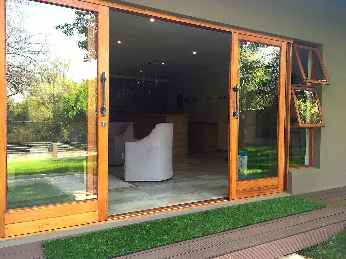 Entrance doors and reception view at the centre